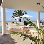 Boutique House, Colina Del Emperador 호텔 *