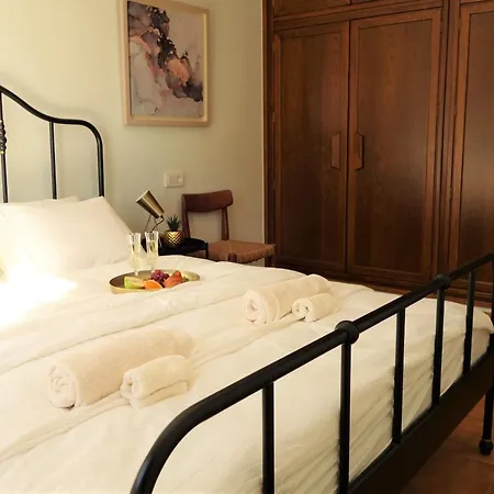 Boutique House, Colina Del Emperador Hotel