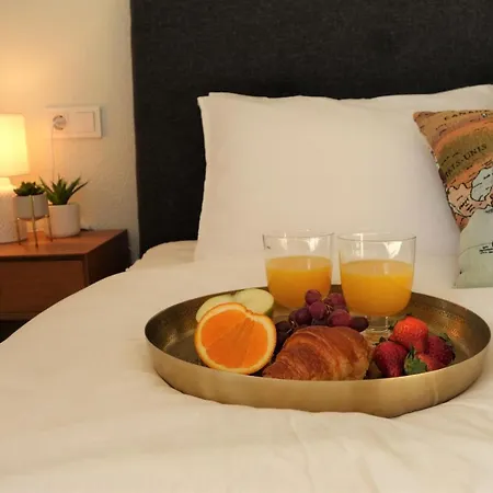 Boutique House, Colina Del Emperador Hotel *