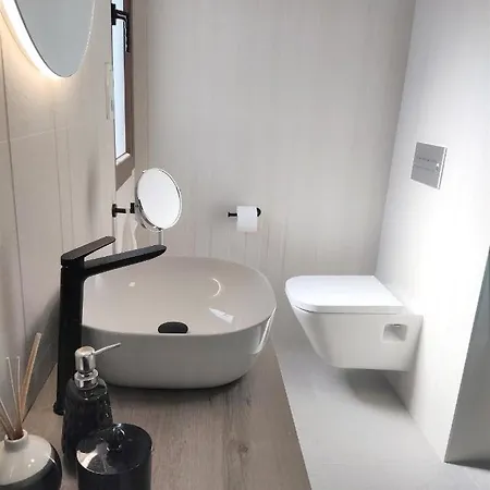 Boutique House, Colina Del Emperador * Ла-Манга-дель-Мар-Менор