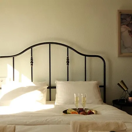 Hotel Boutique House, Colina Del Emperador *