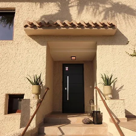 Boutique House, Colina Del Emperador