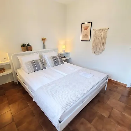 Boutique House, Colina Del Emperador *